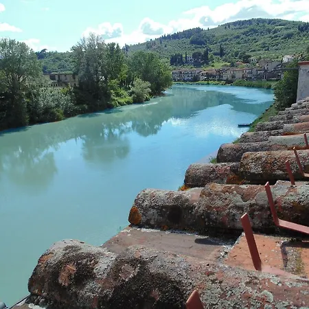 Florence Romantic River Apartamento *